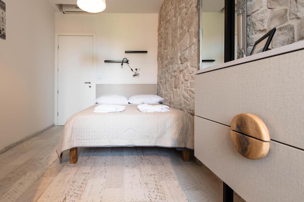 L&B City Center Studios Apartments 普拉 外观 照片