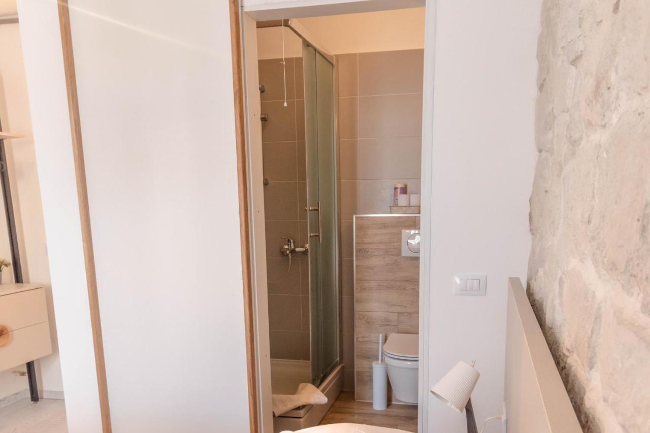 L&B City Center Studios Apartments 普拉 外观 照片